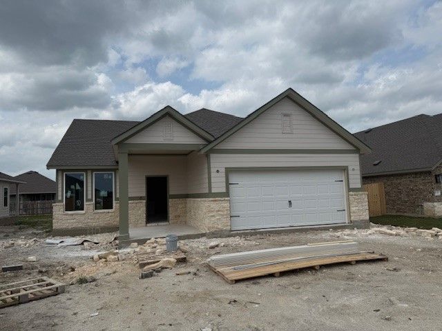 Sergio - Grande Estates: Bertram, Texas - Pacesetter Homes Texas