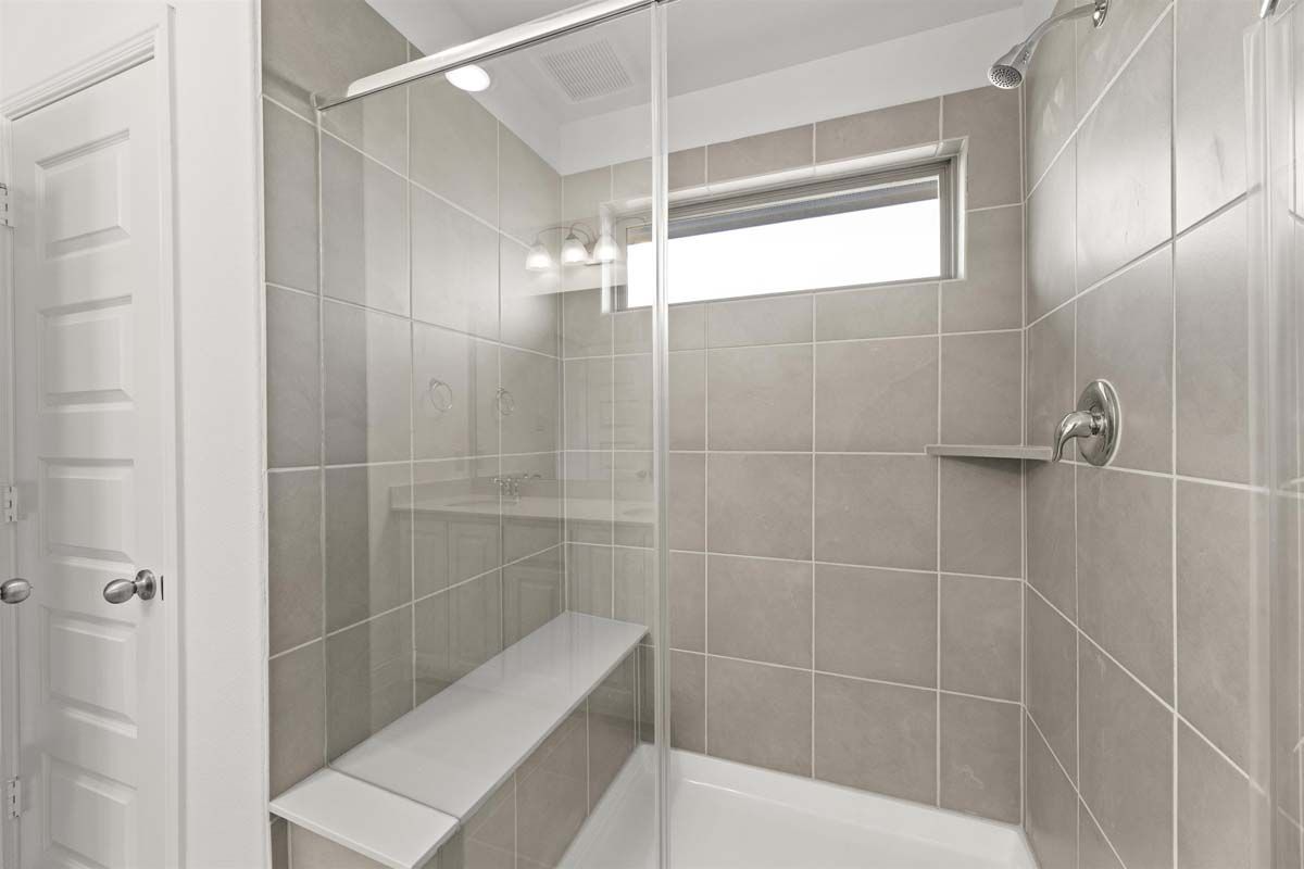 15_Melrose Representative Photo