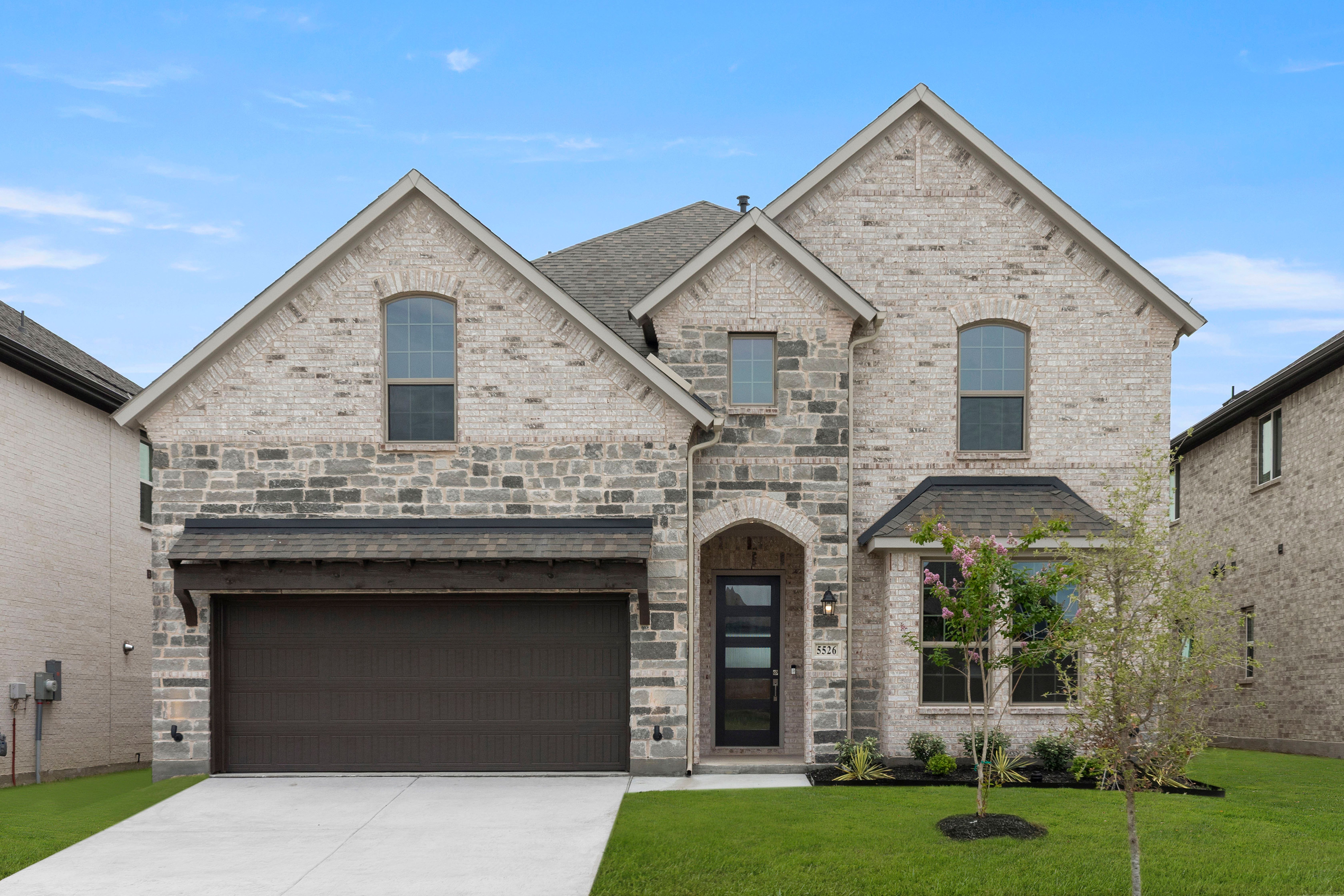 5526 Burford Lane