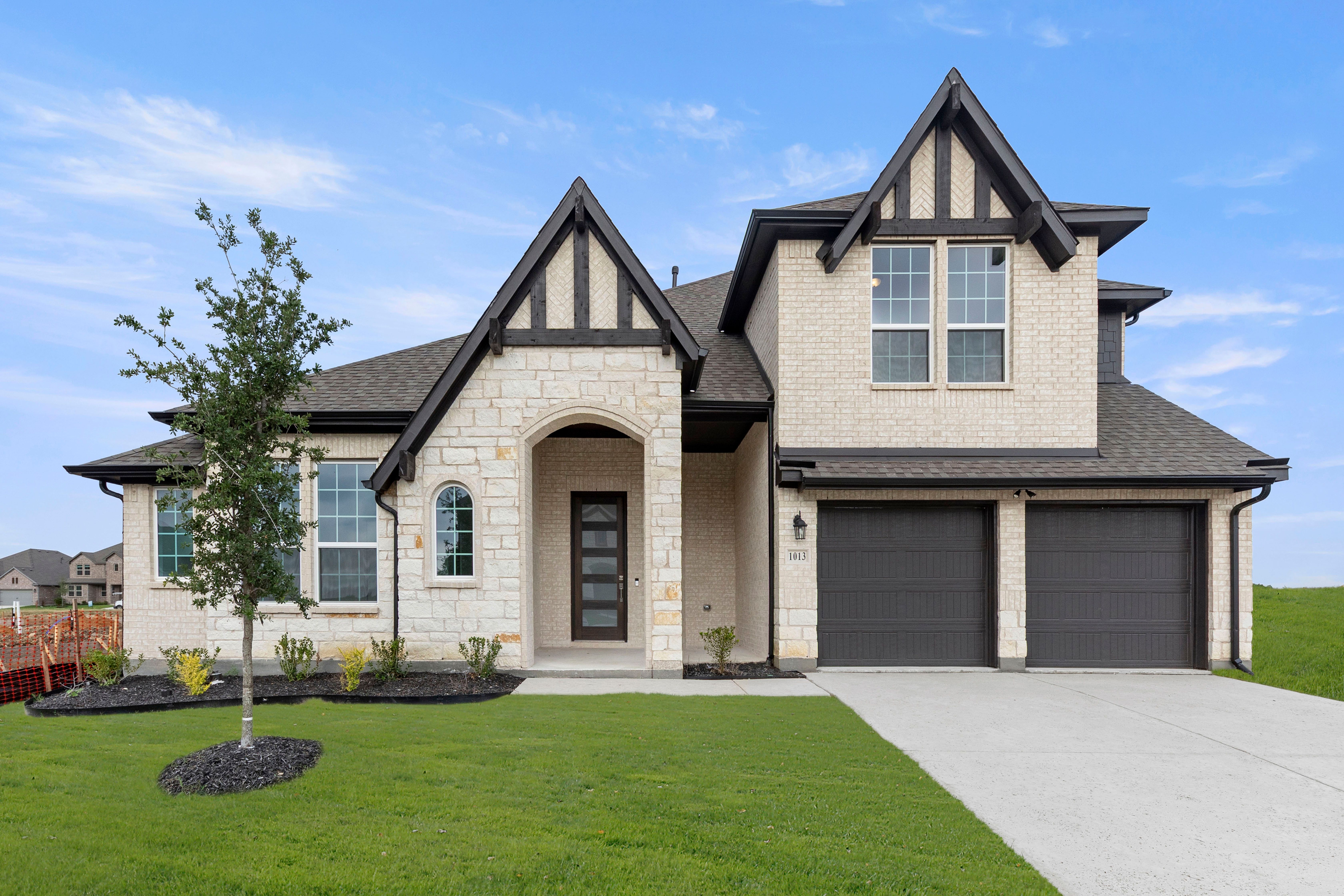 Sandstone II - Timberbrook: Justin, Texas - Pacesetter Homes Texas