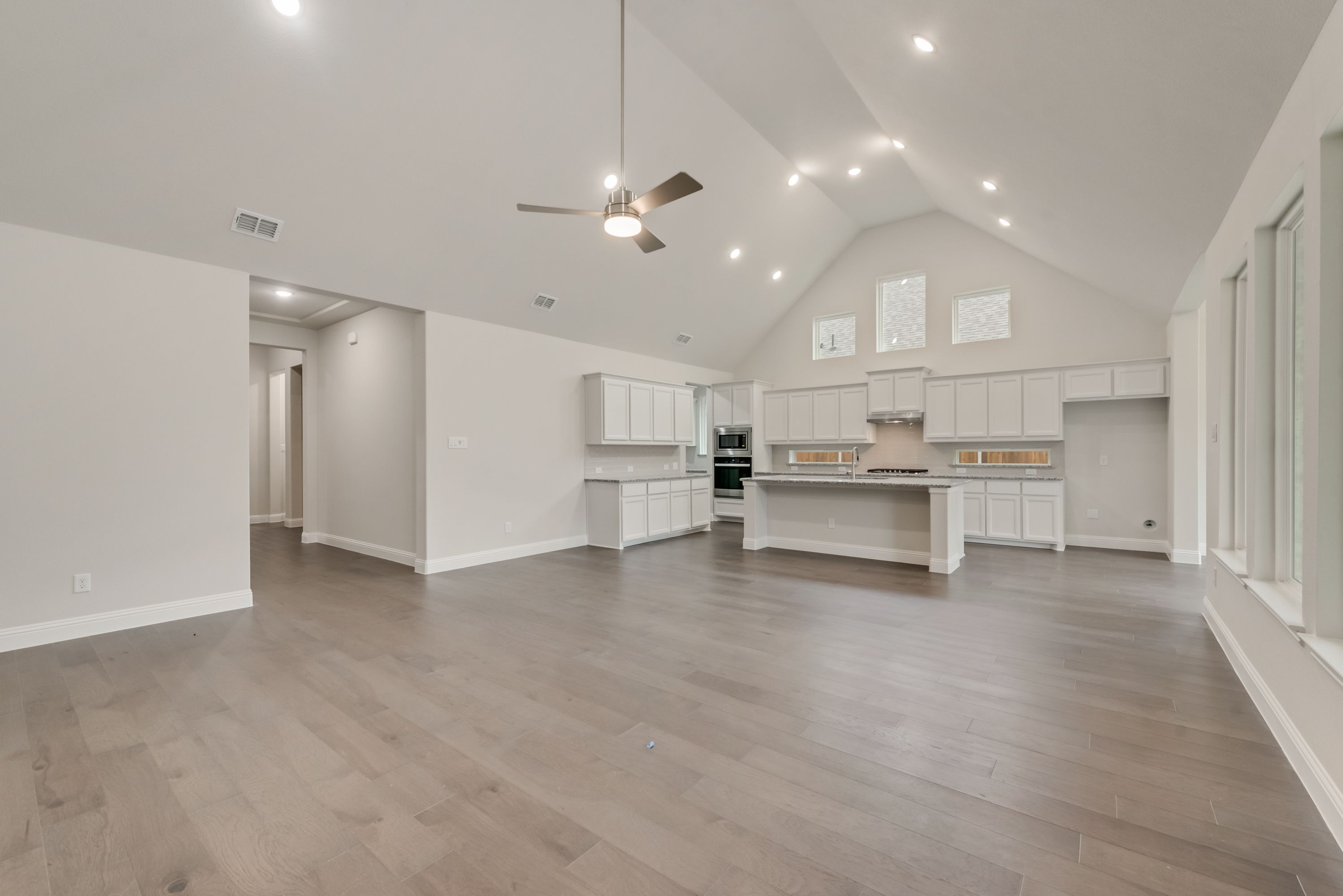 2514_spicebrush_street_6023493_004