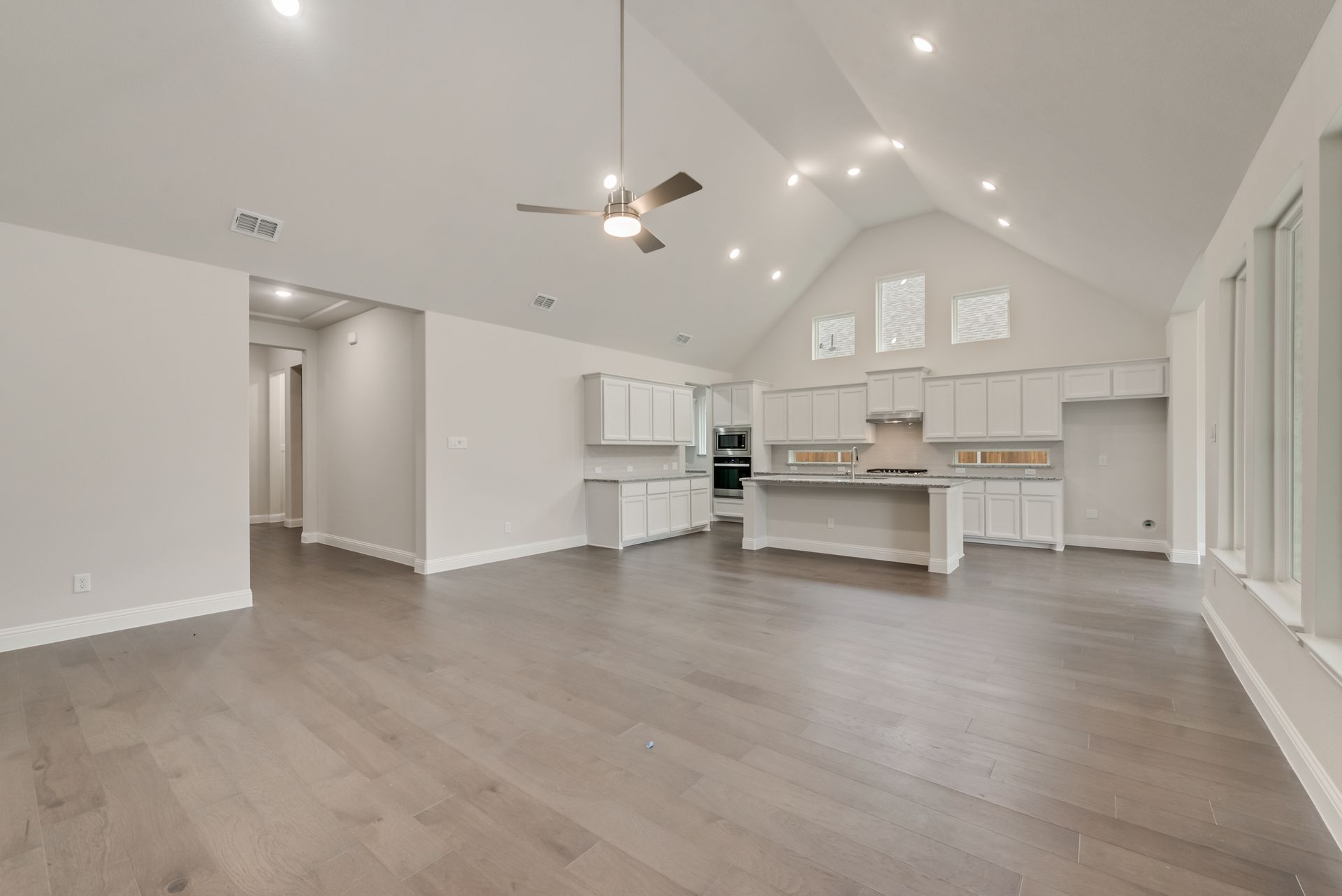 2514_spicebrush_street_6023493_004