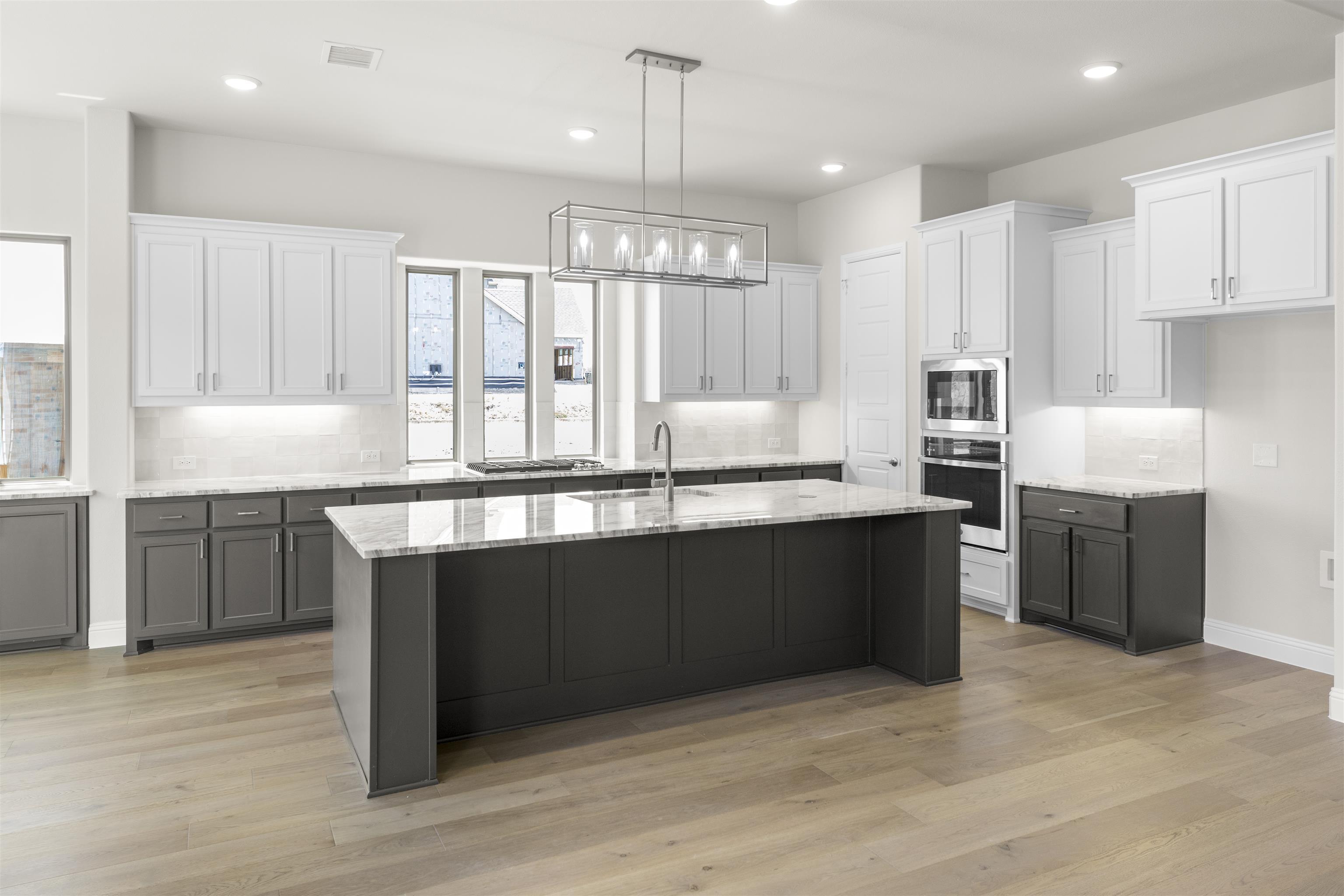 2207Clairmount_9