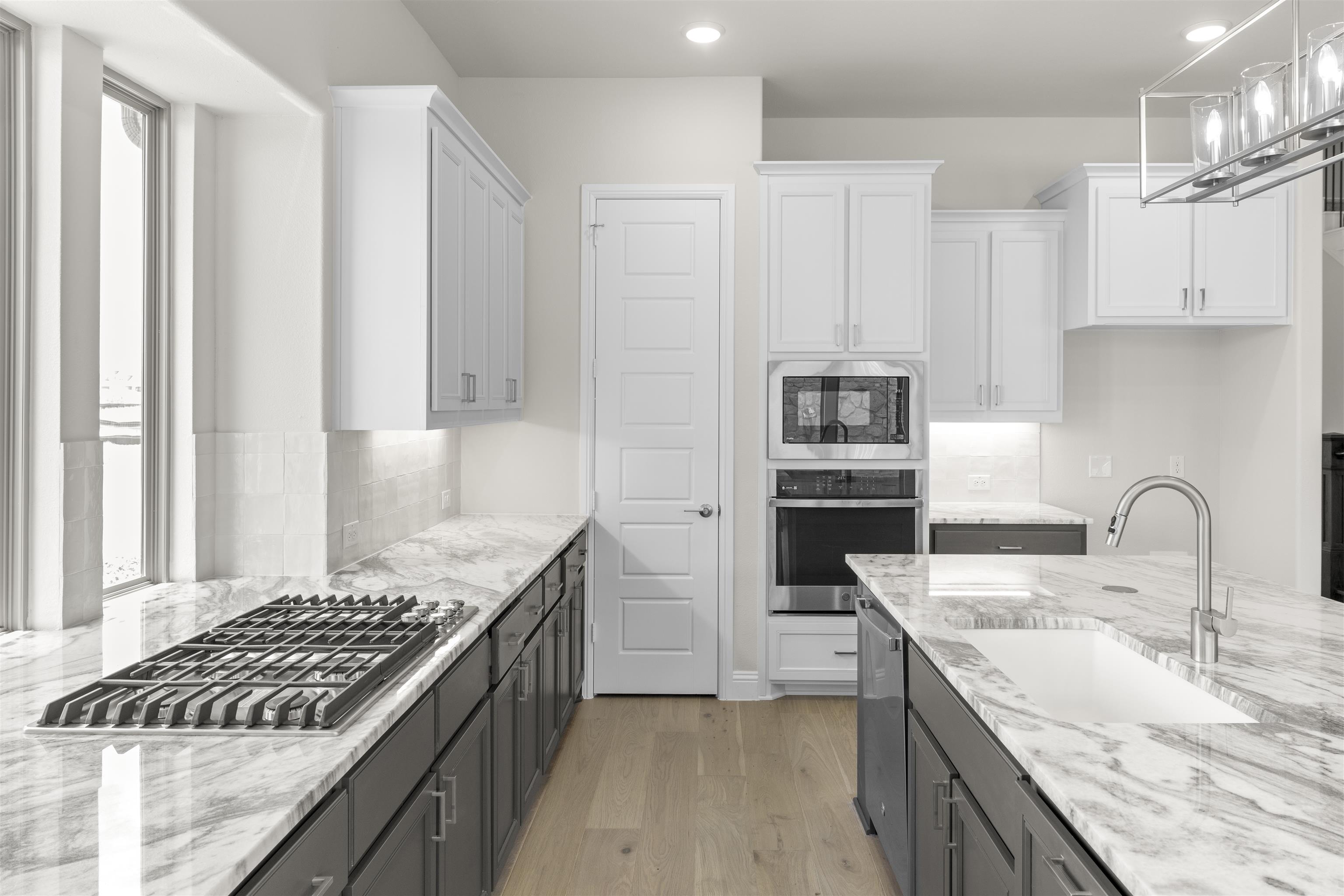 2207Clairmount_10