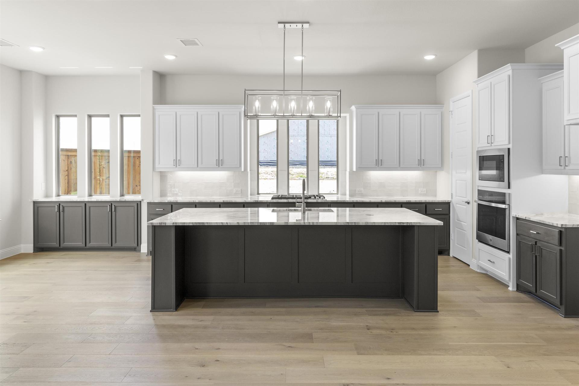 2207Clairmount_8