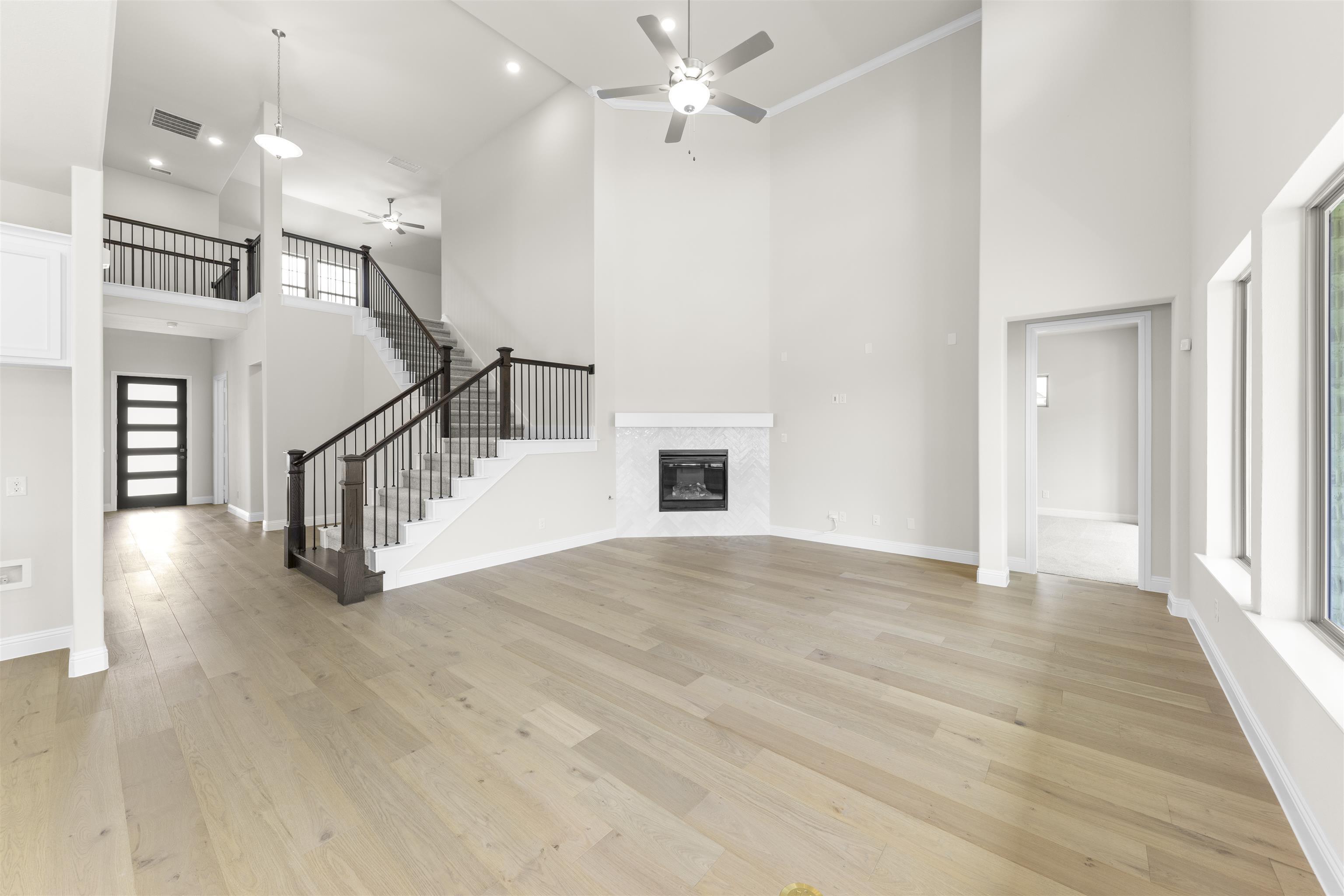 2207Clairmount_7