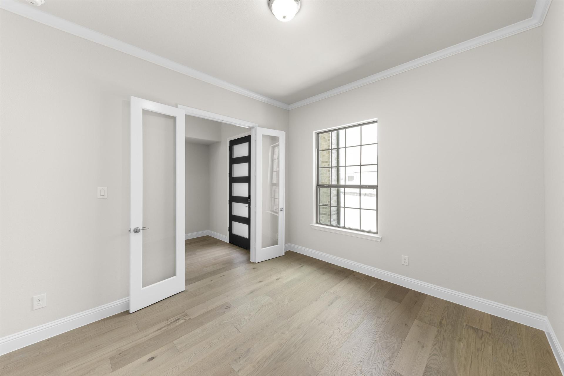 2207Clairmount_3