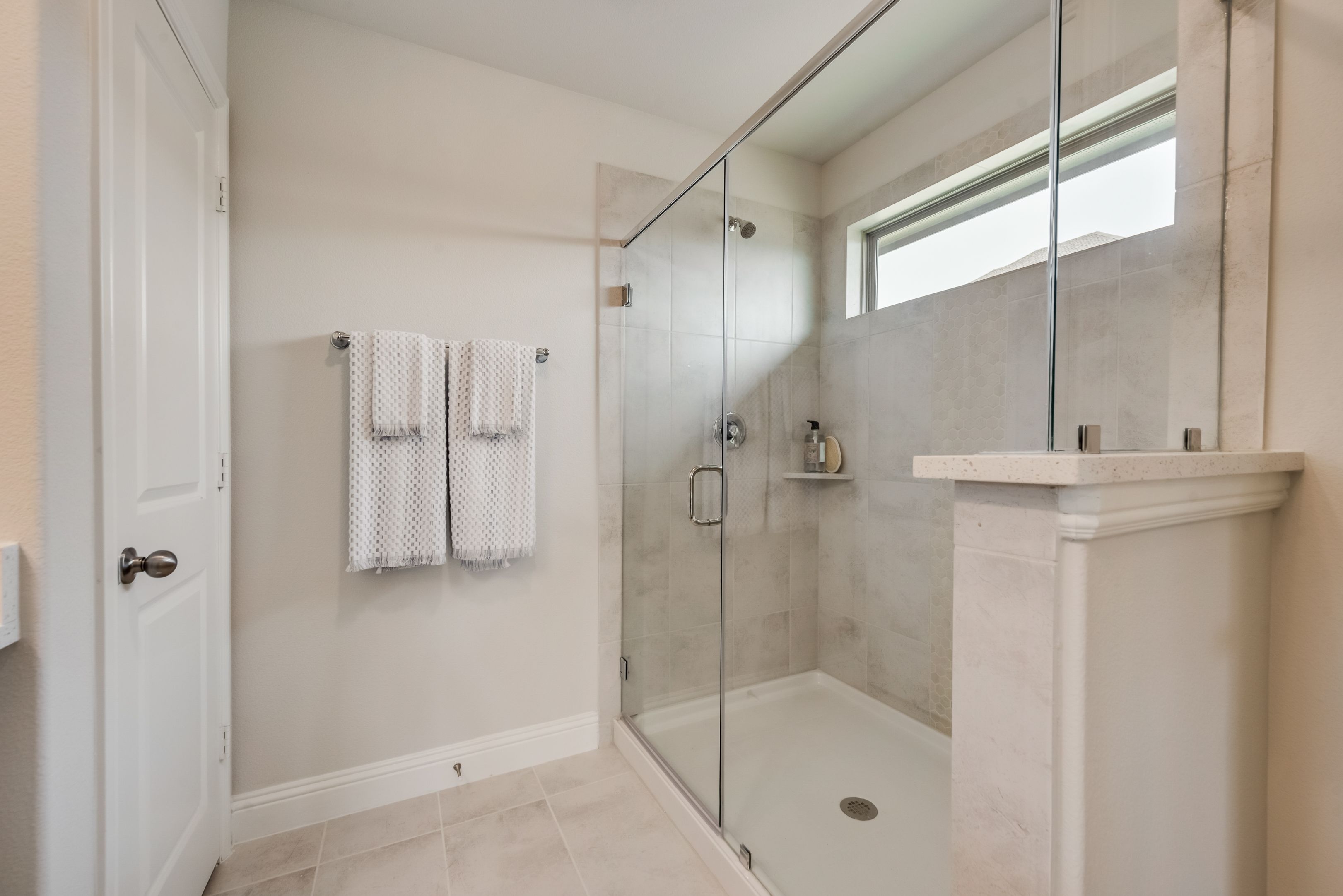 6012530__1653118988124_171townparkavenue-017