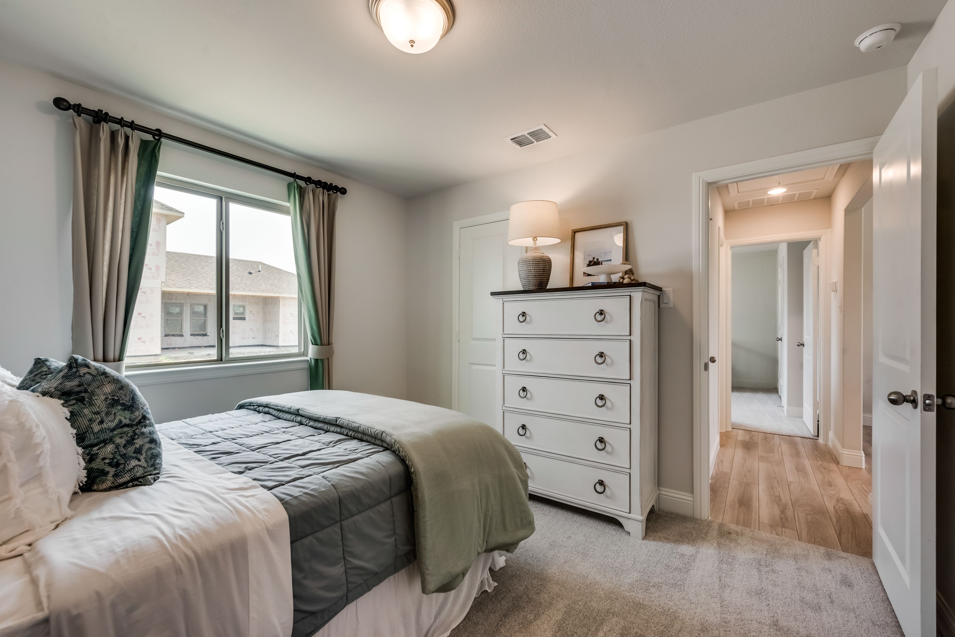 6012530__1653118990956_171townparkavenue-021