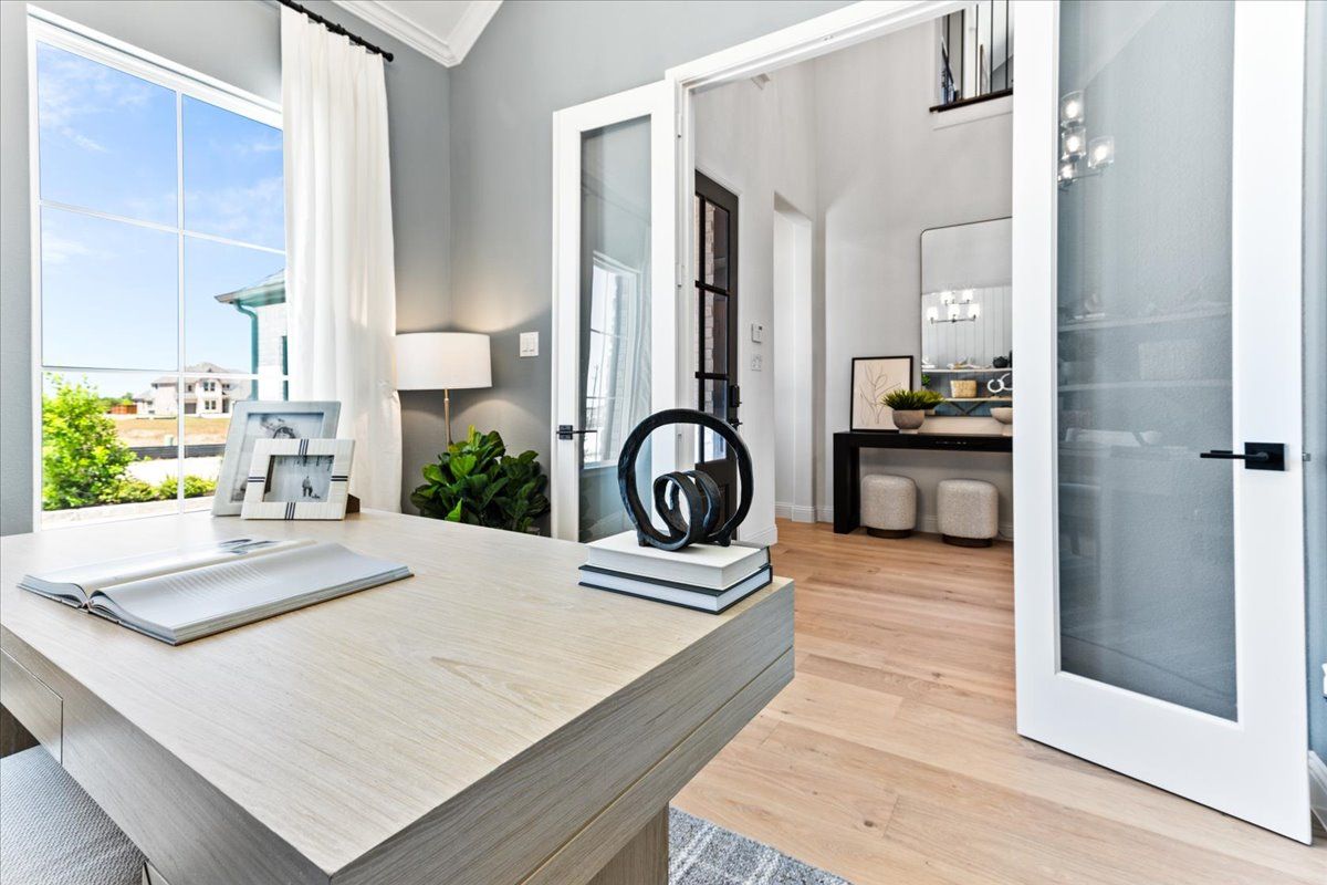04-2003 Euclid Dr-4