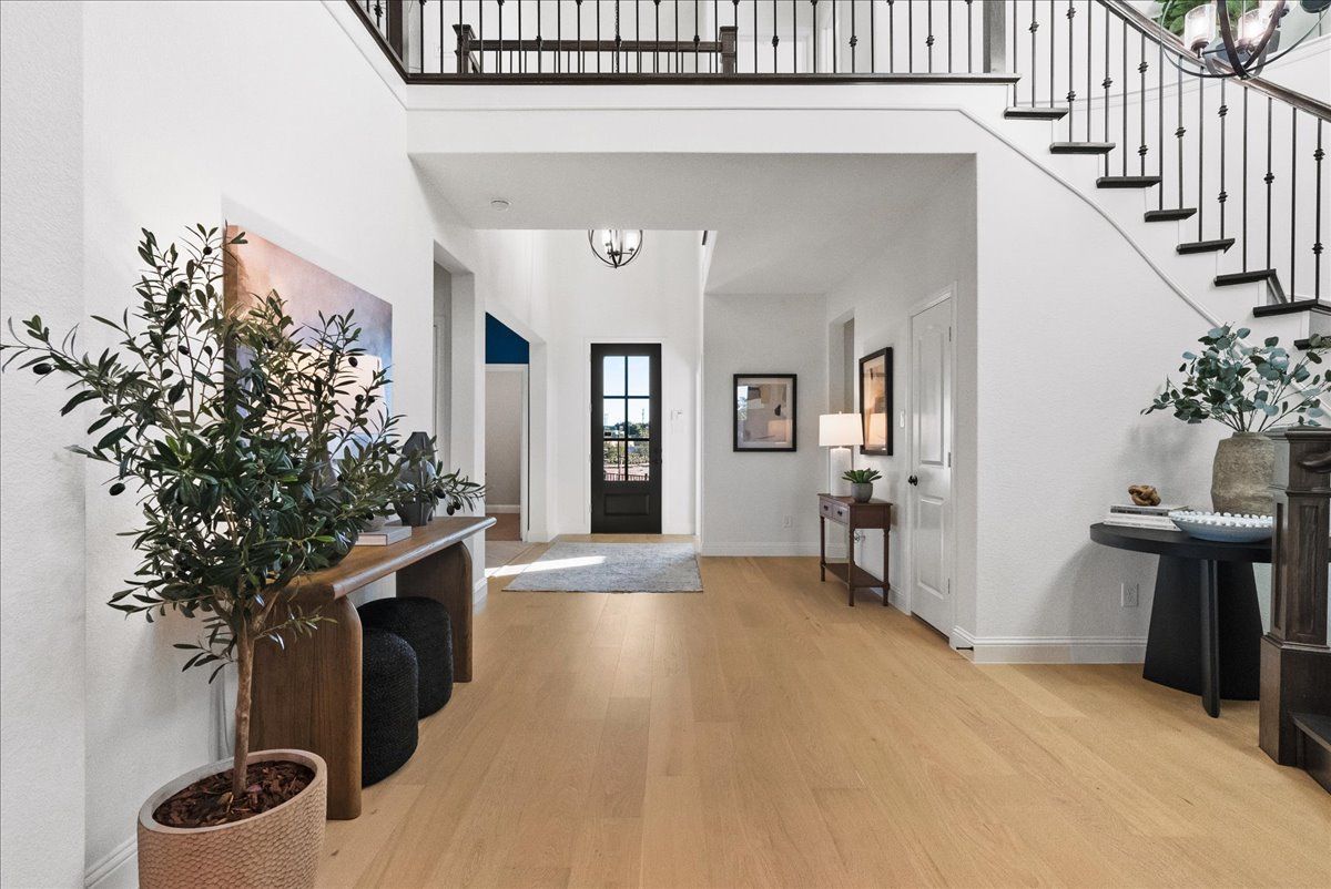 04-1705 Sangallo Ln-4