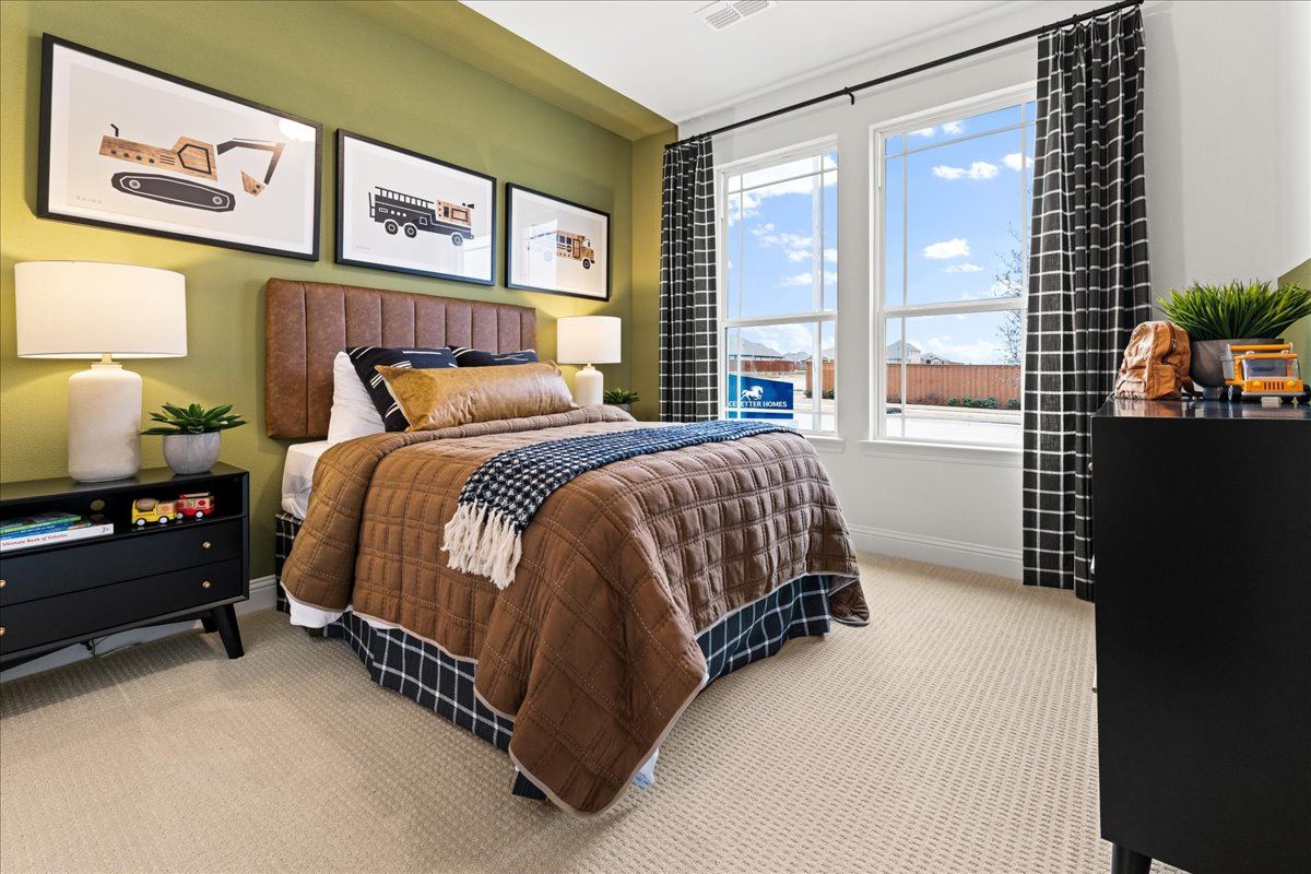 10-3707 Maize Ave-31