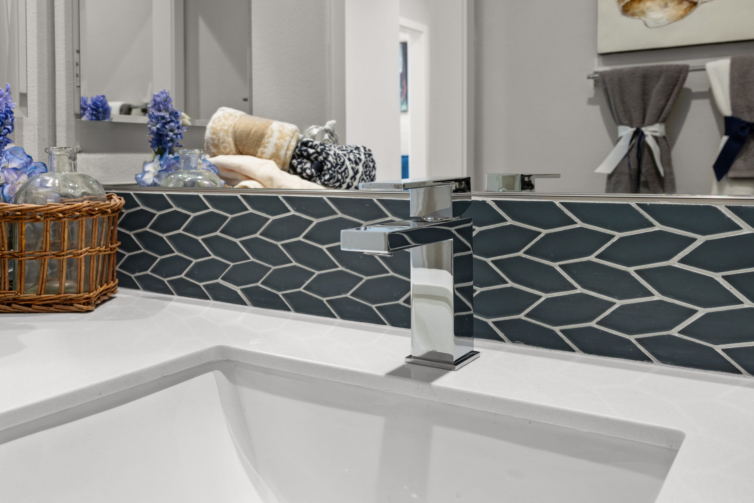 13702 Hidden Pines Ct. Victorville, CA 92392