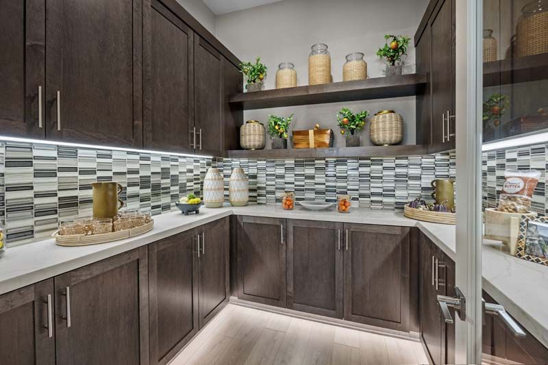 6556 Canyon Oaks Dr. Simi Valley, CA 93063