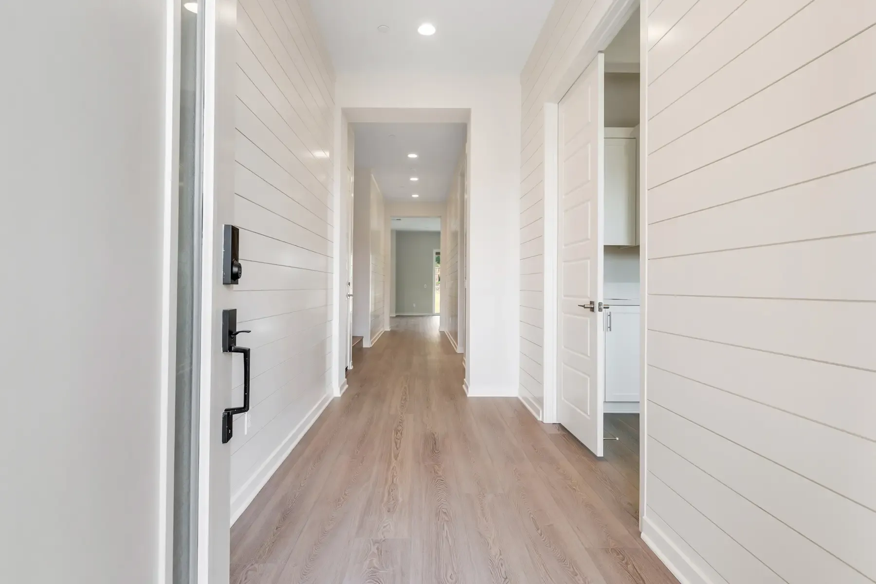 Royal Oaks Plan 4008 - Pacific Royal Oaks: Simi Valley, California - Pacific Communities