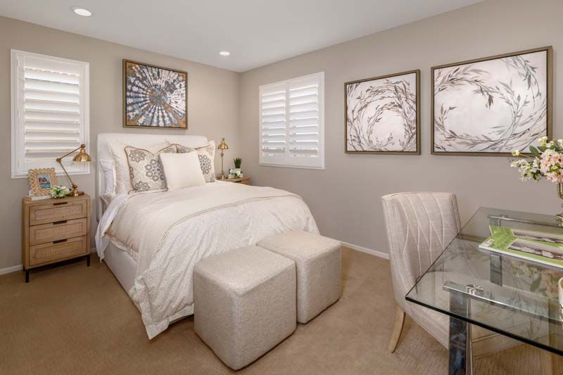 8715 Lompoc Ave. Hesperia, CA 92344