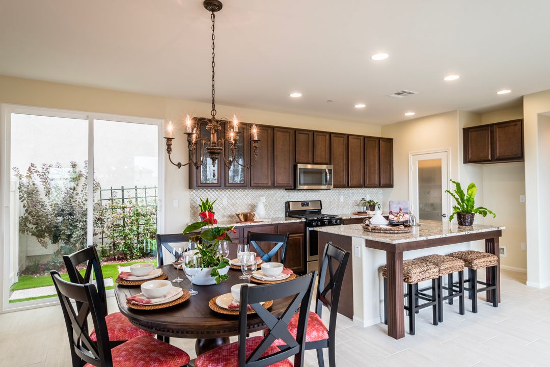 Monte Villa Plan 3 Dining & Kitchen