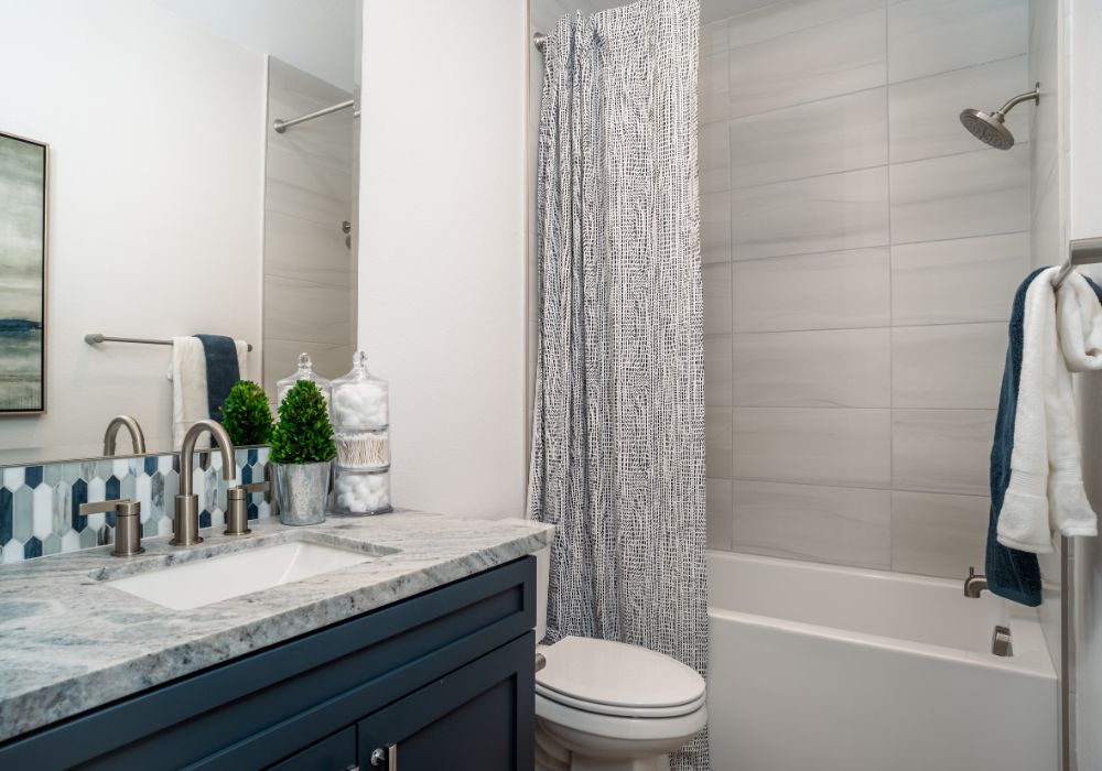 Secondary Bath