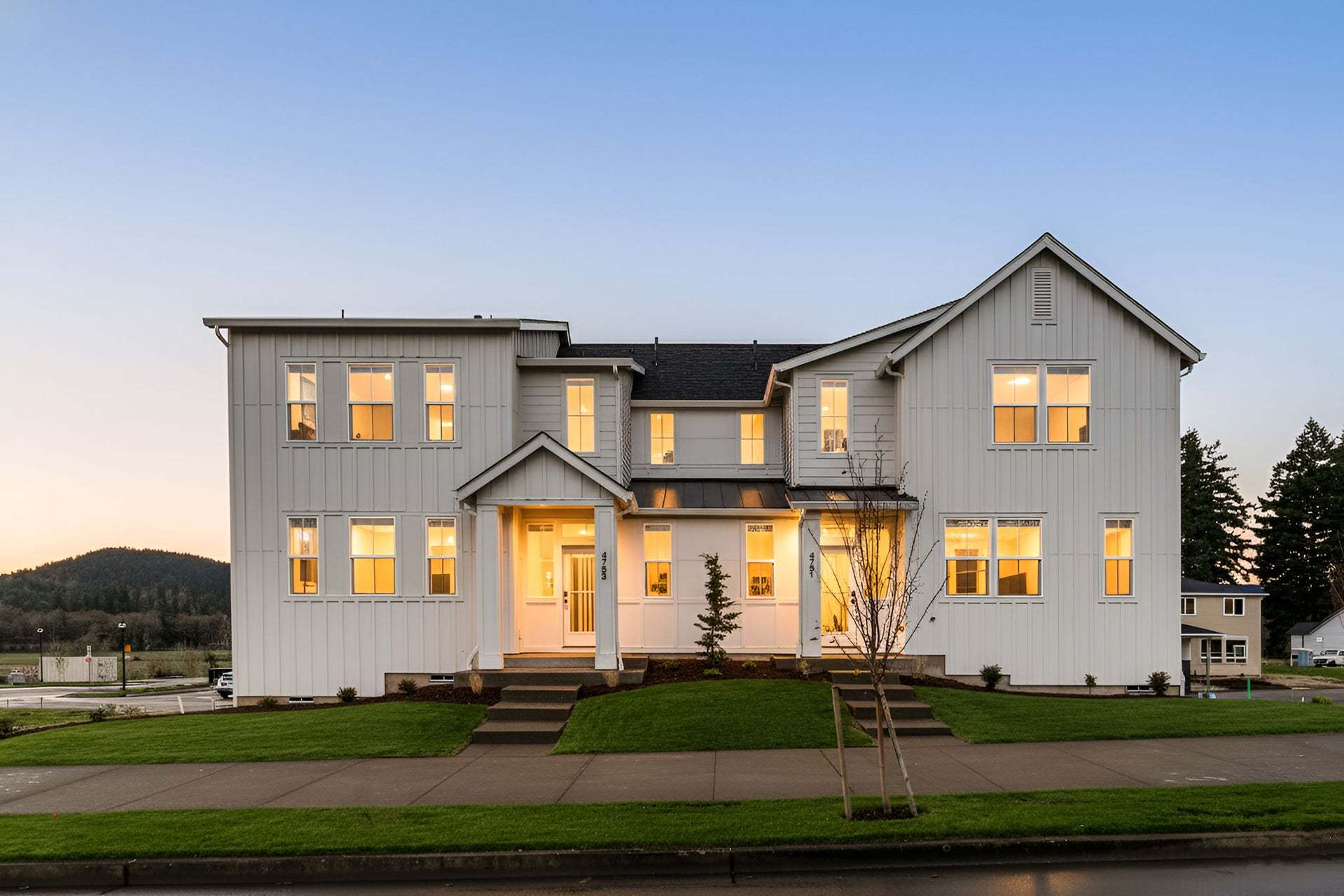 casa en The Nines at Camas Meadows Townhomes por Pacific Lifestyle Homes