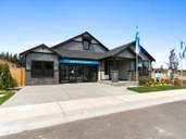 McCormick Trails por Pacific Lifestyle Homes en Bremerton Washington