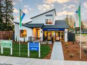 The Landing at Green Mountain por Pacific Lifestyle Homes en Portland-Vancouver Washington