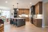 casa en Si Ellen Farms por Pacific Lifestyle Homes