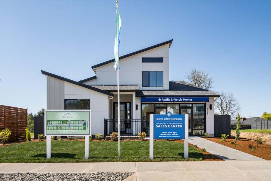 8325 N Hargrave St (The Molalla Bonus)