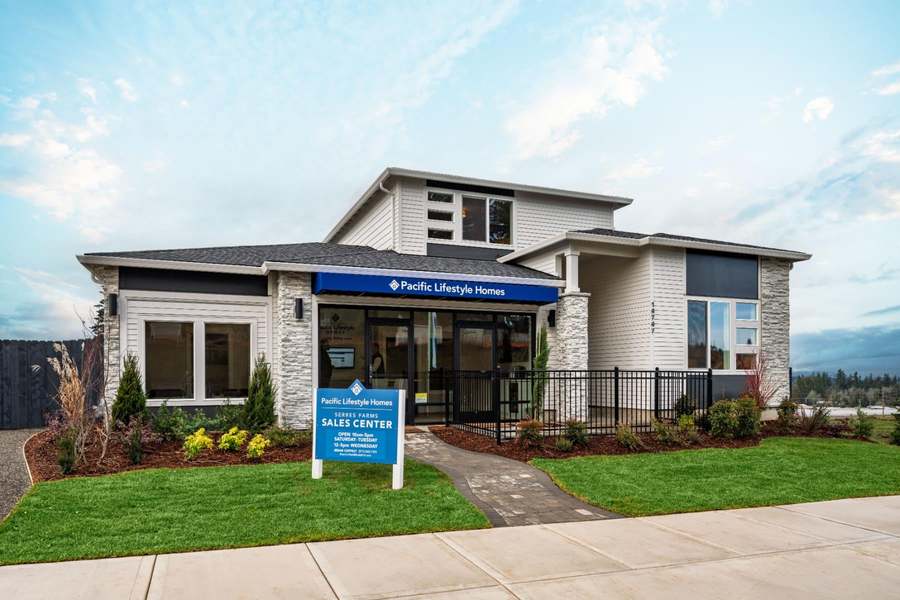 16119 Serres Farms Way (The Molalla Bonus)