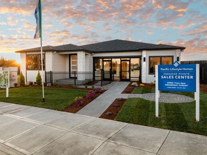 4216 N 12th Way (The Holly)