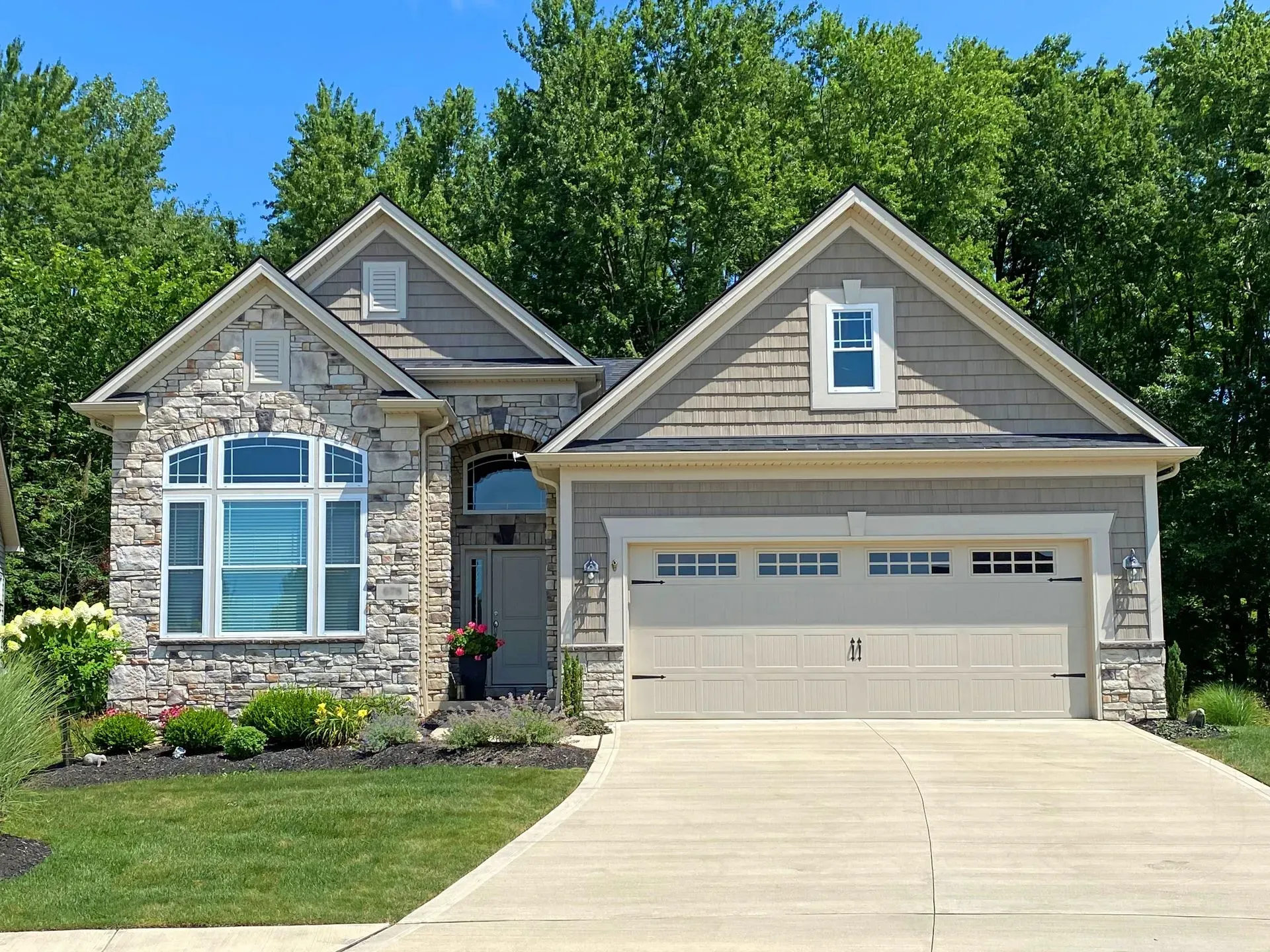 The Heritage - Hidden Creek Villas at Park Ridge Crossings: Strongsville, Ohio - Parkview Custom Homes 