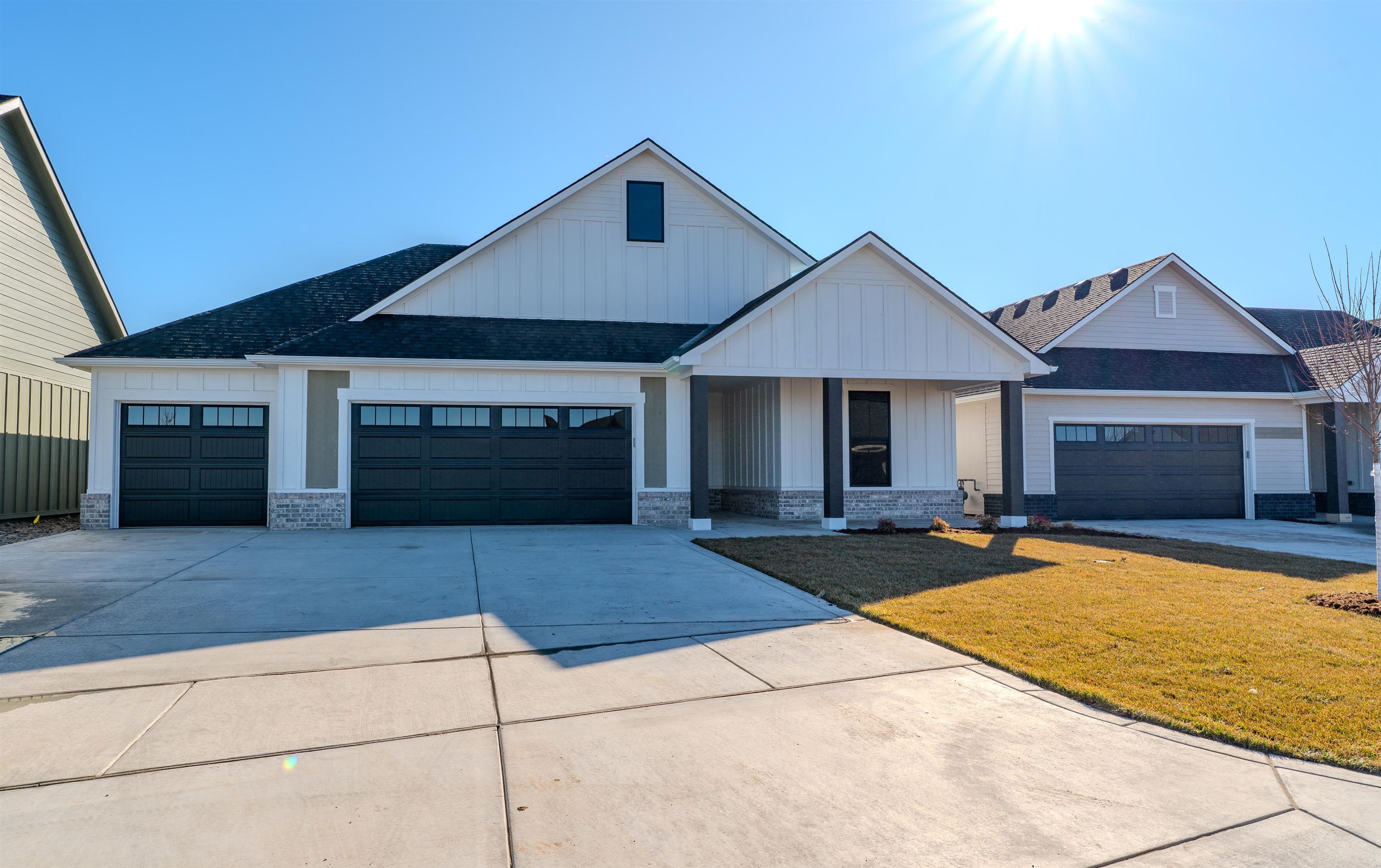 Casina - The Courtyards at The Moorings: Wichita, Kansas - Perfection Builders