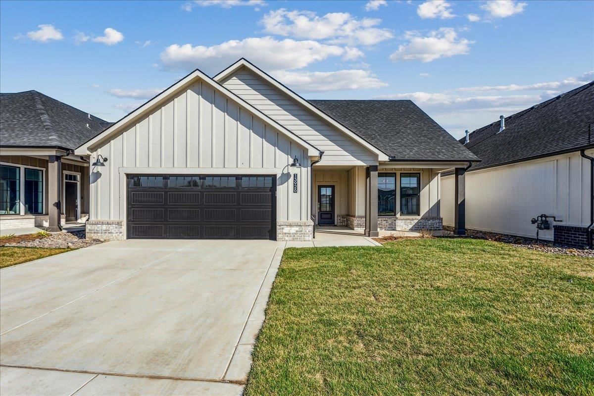 Torino II - The Courtyards at Jacobs Farm: Wichita, Kansas - Perfection Builders