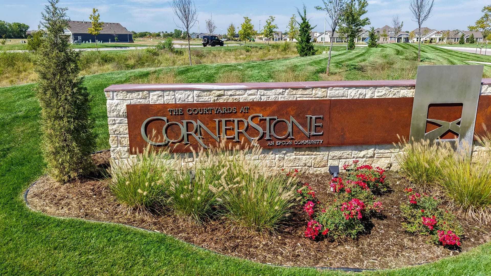 casa en The Courtyards at Cornerstone por Perfection Builders