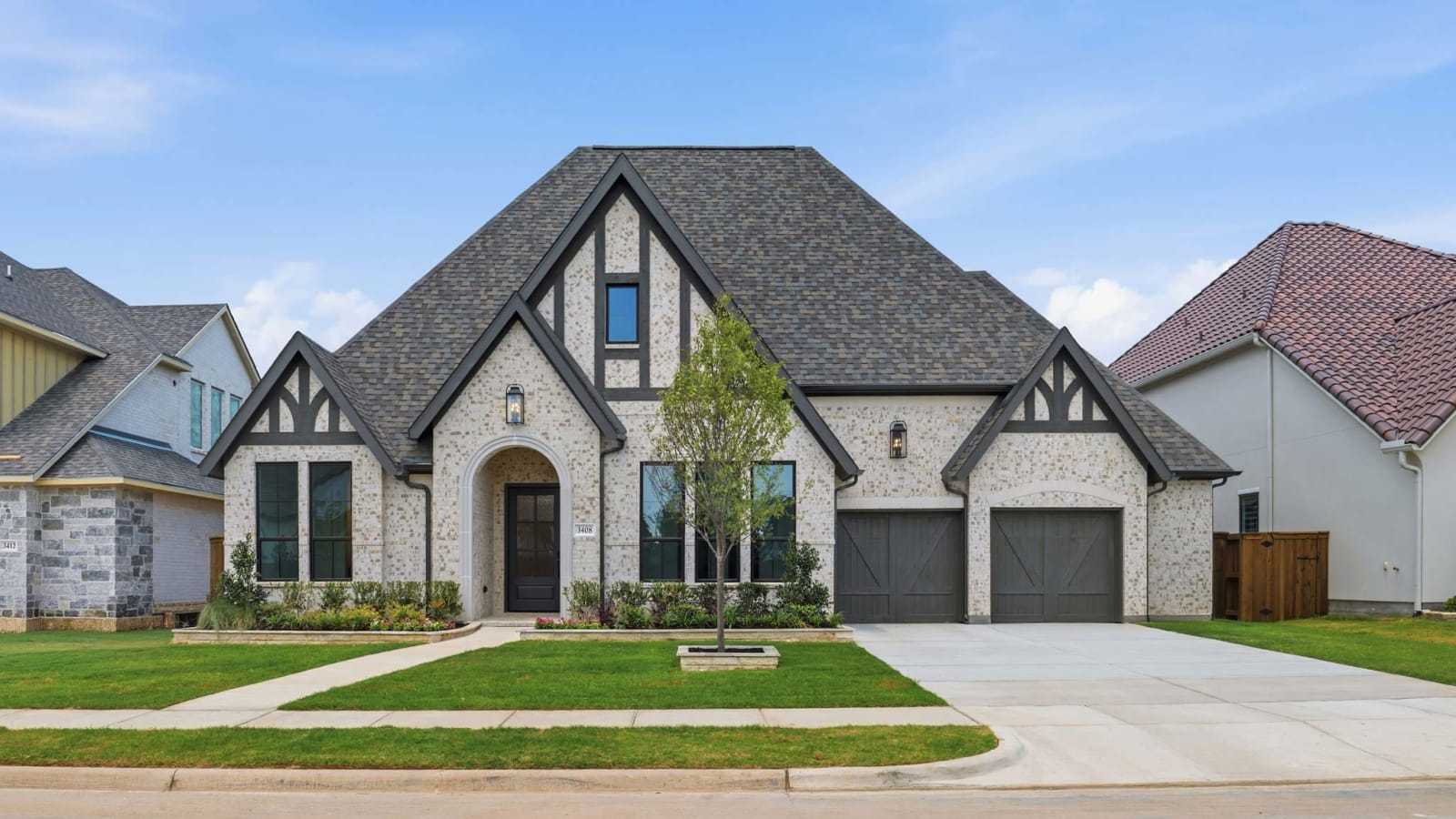586A - Adkins Park 70': Hurst, Texas - BRITTON HOMES