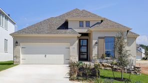 229 Hidalgo (2545W)