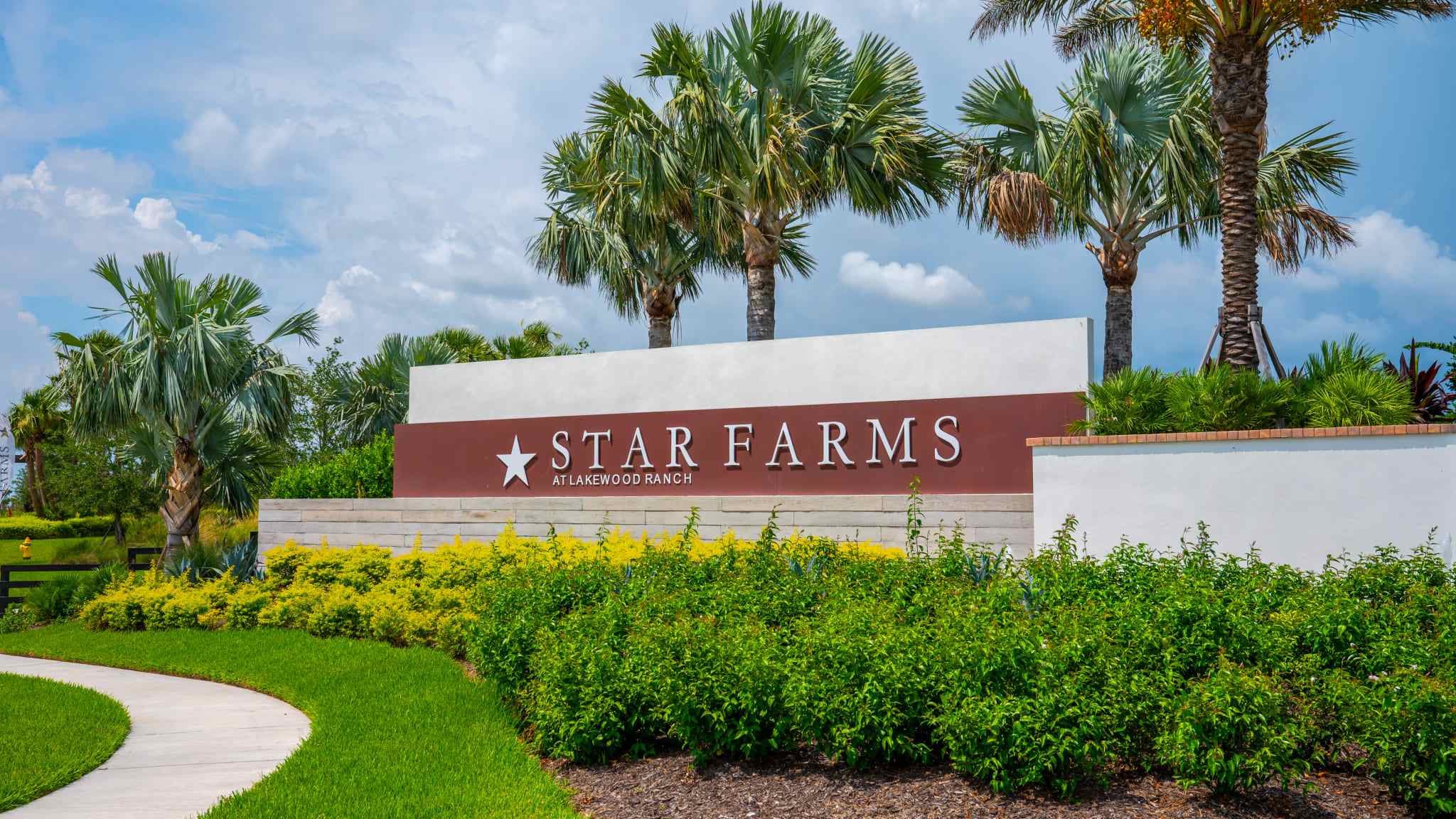 casa en Star Farms At Lakewood Ranch 60' por Perry Homes