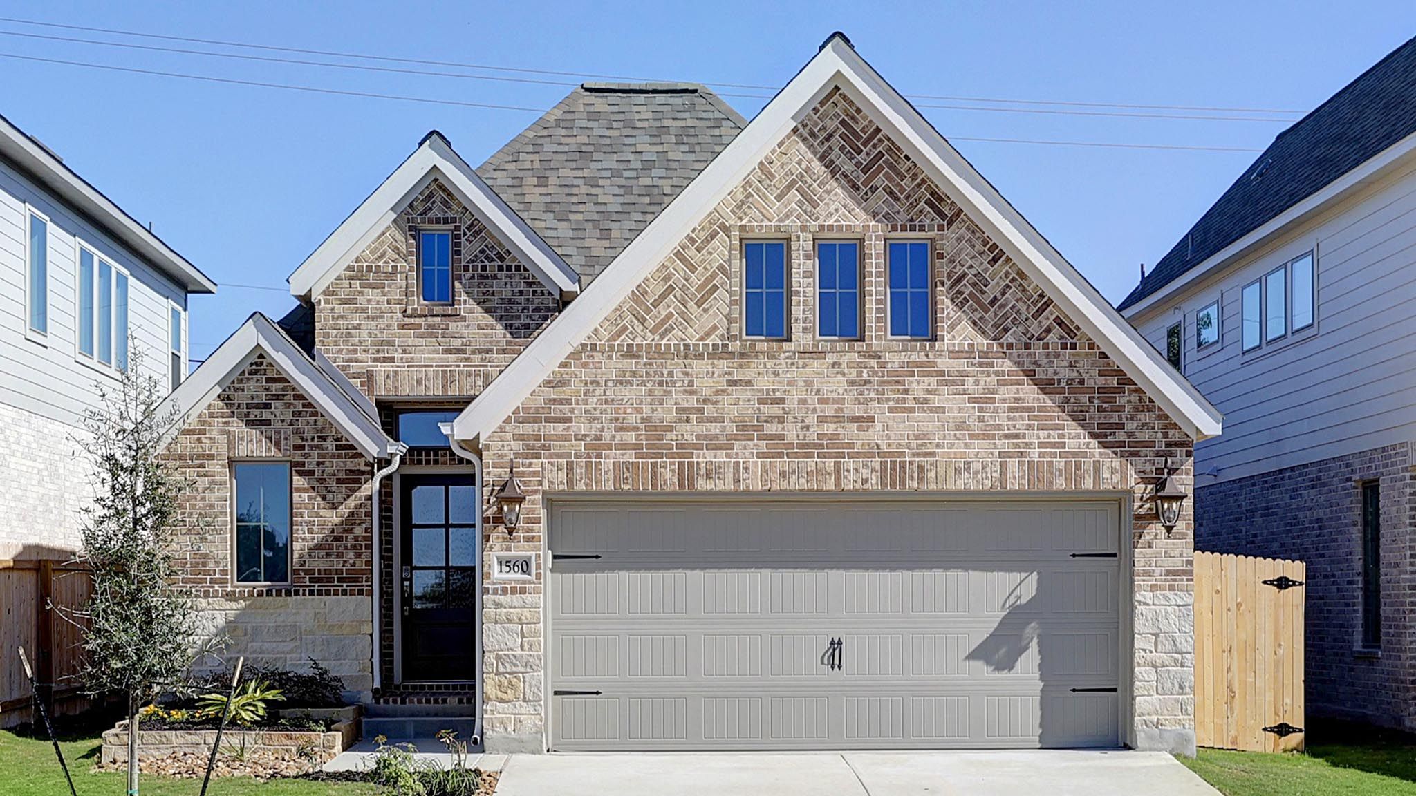 1722W - Veranda 40': San Antonio, Texas - Perry Homes