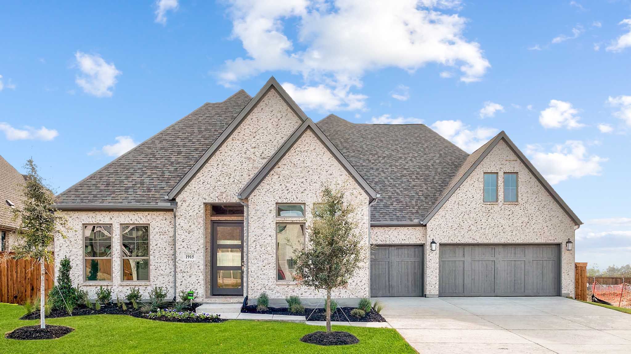 3310W - Terraces 72': Rockwall, Texas - Perry Homes