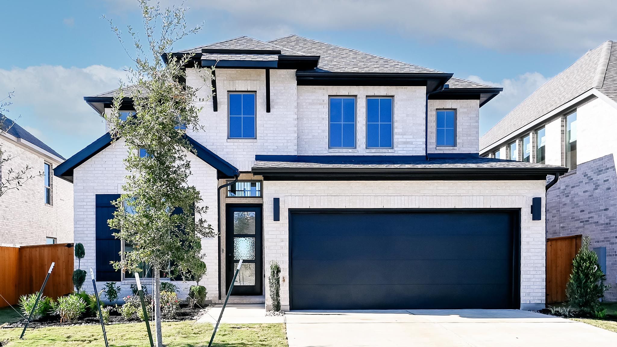 570 Bay Breeze Drive (2527W)