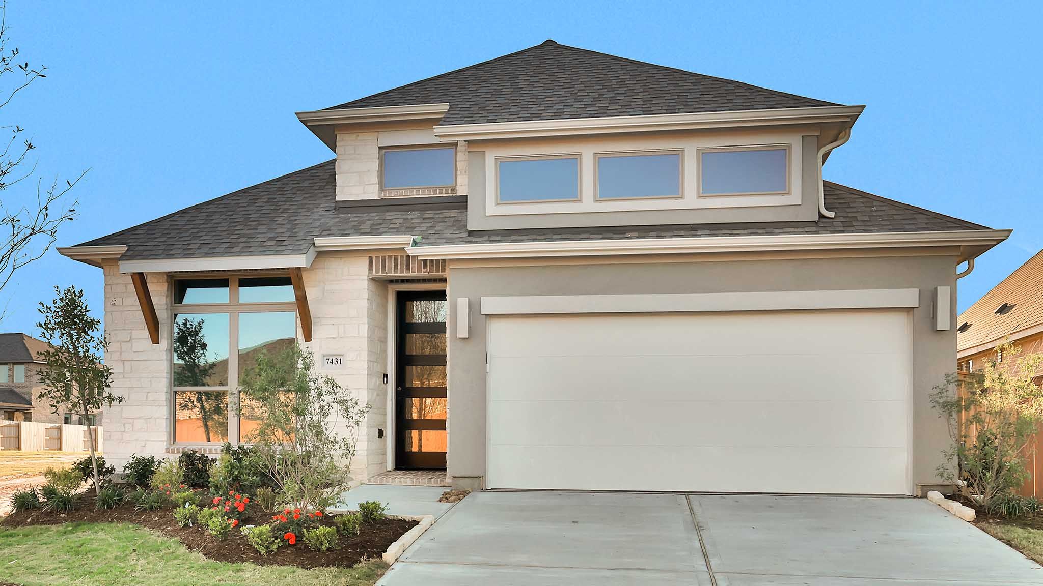 7431 Hemlock Crest Drive