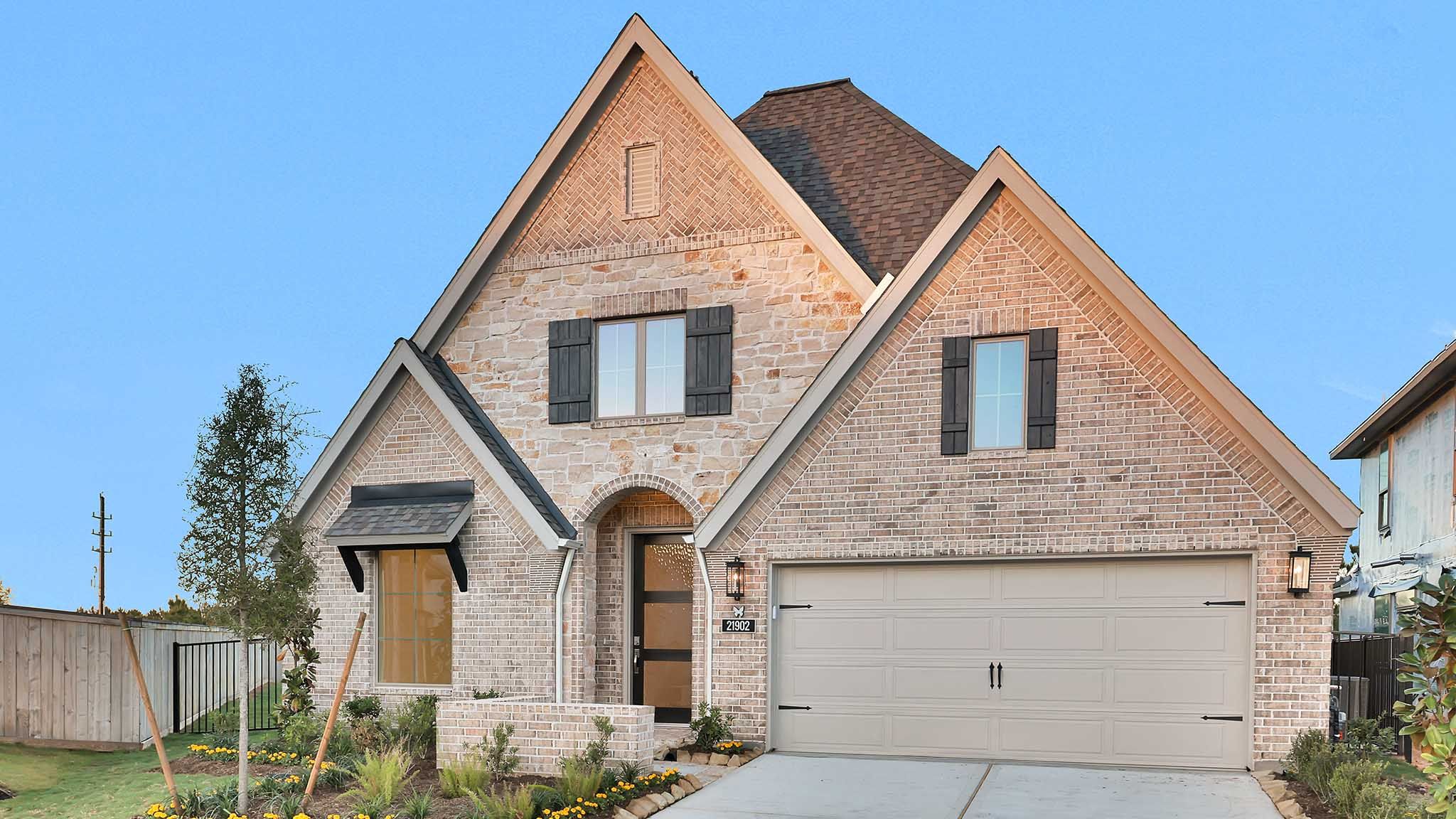 21902 Woodland Hawthorn Lane