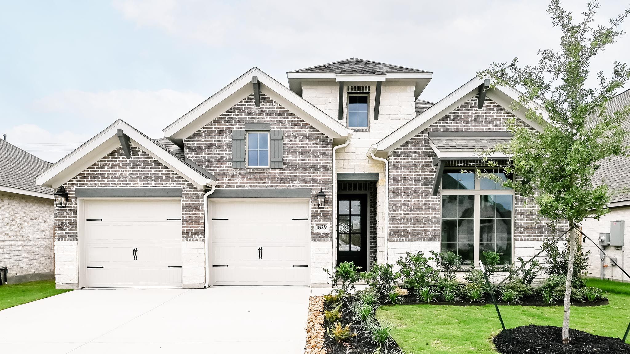 1829 Windward Way (2513W)