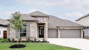 242 Melody Road (2600W)