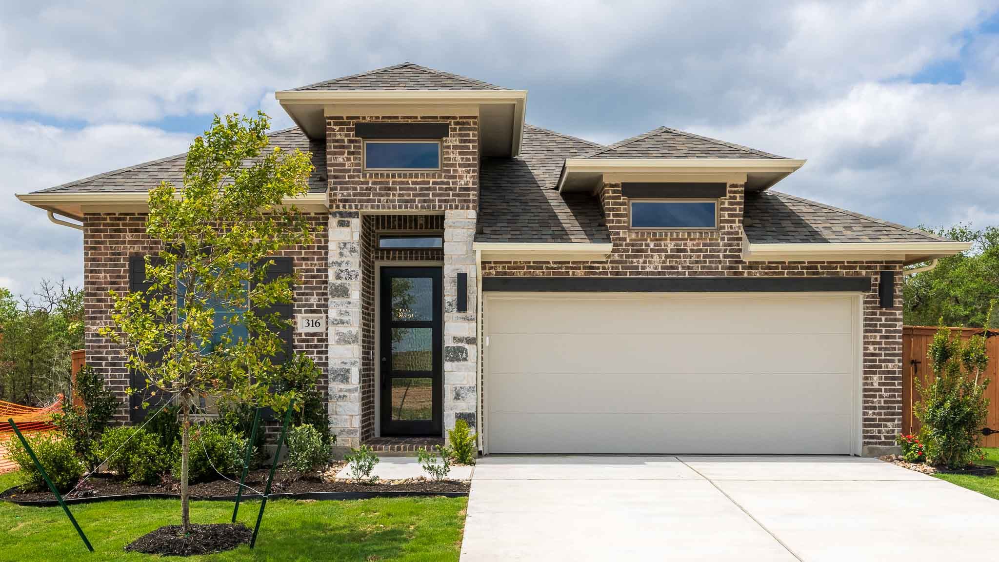 1950W - The Colony 45': Bastrop, Texas - Perry Homes