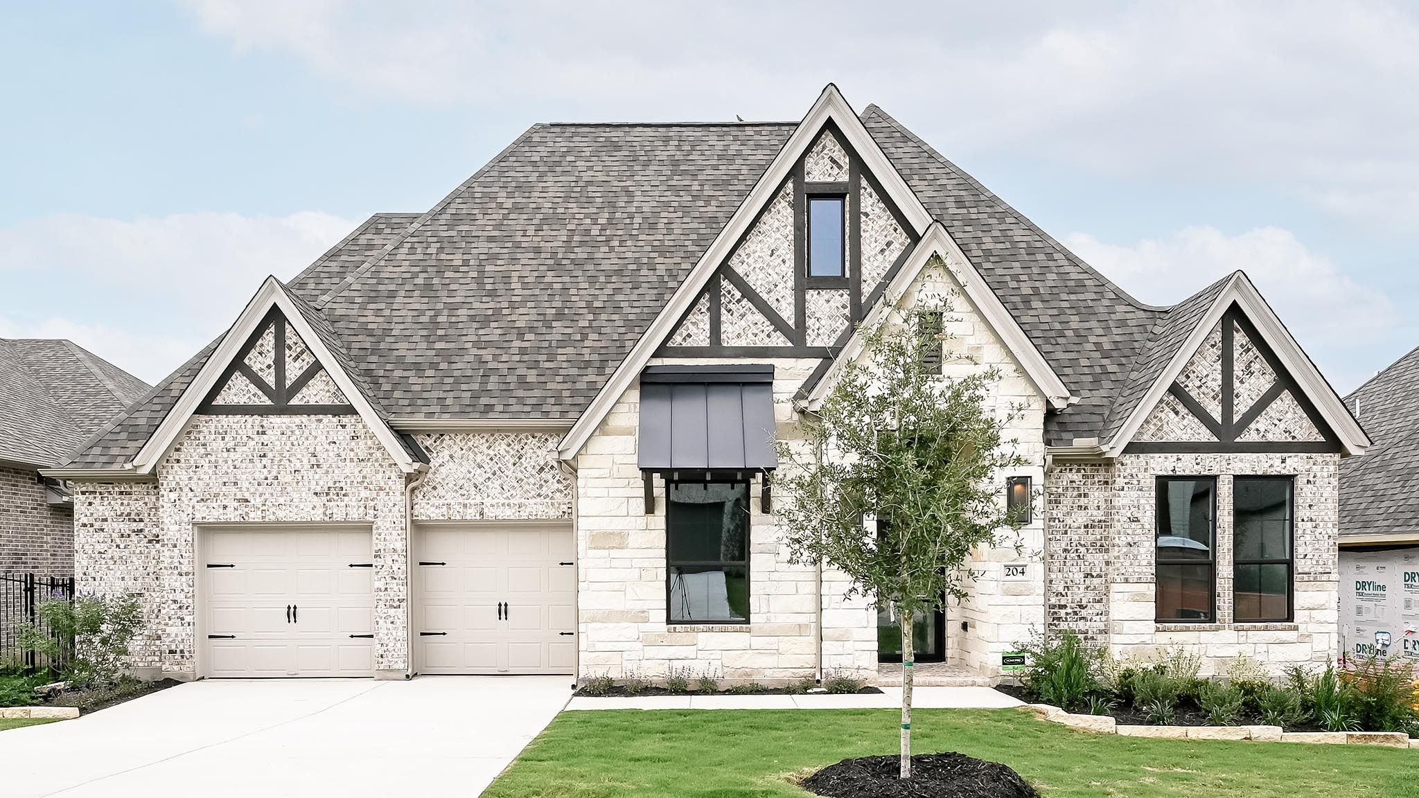 204 Leaning Rock Ridge (3080W)