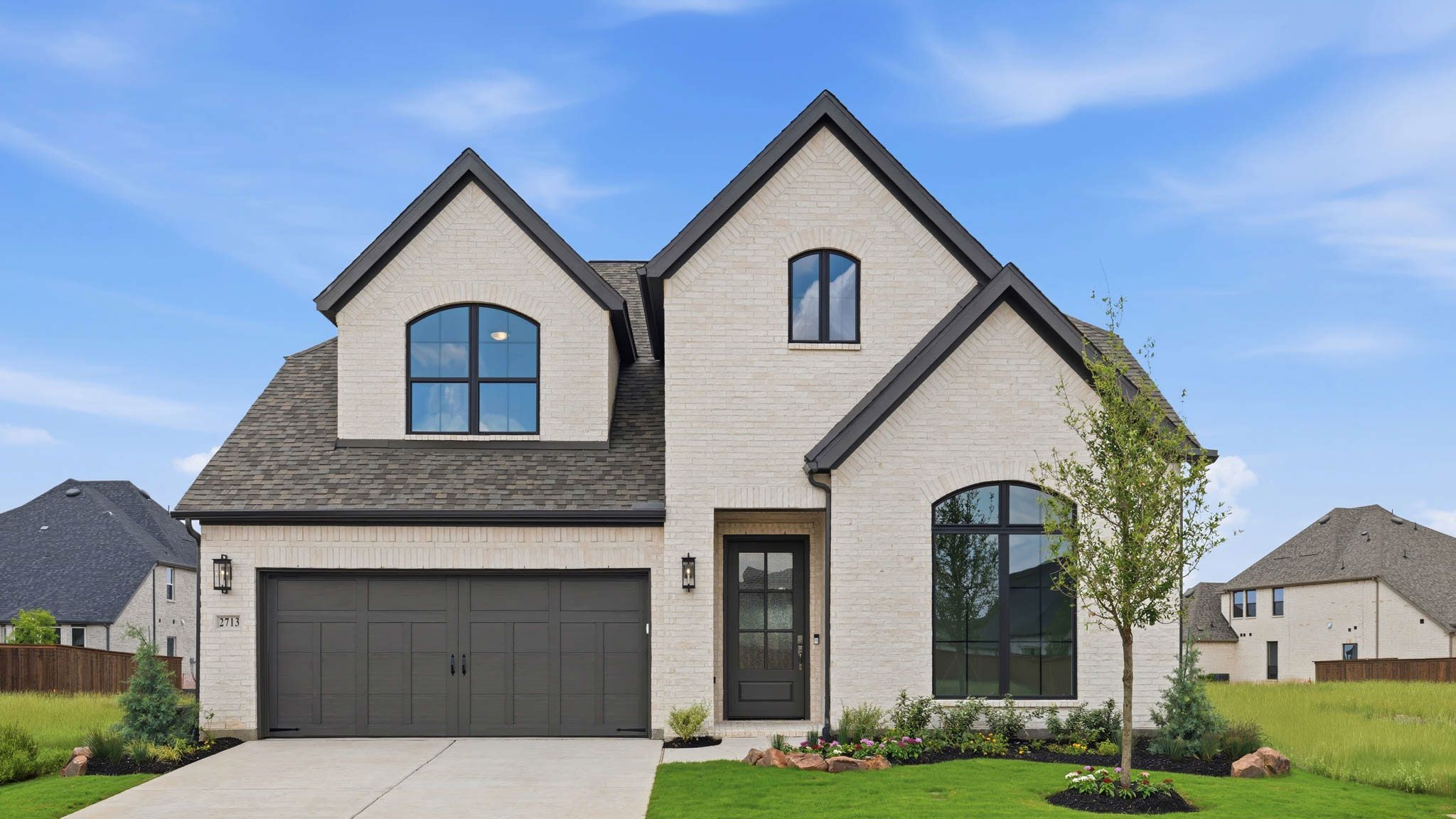 2713 Buckingham Lane