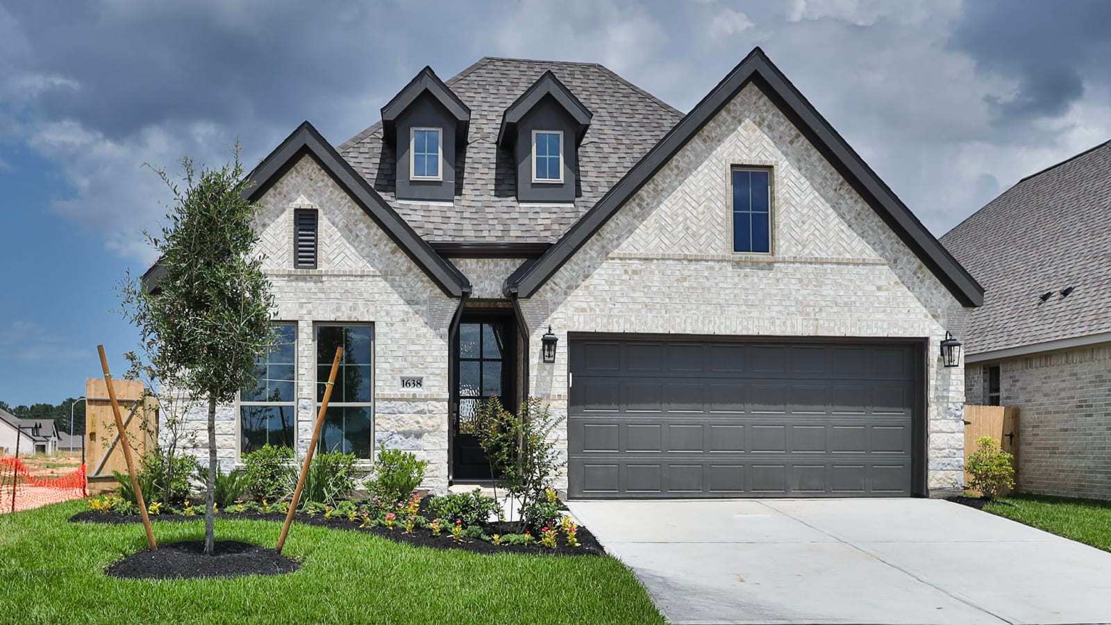 2049W - Escondido 45': Magnolia, Texas - Perry Homes