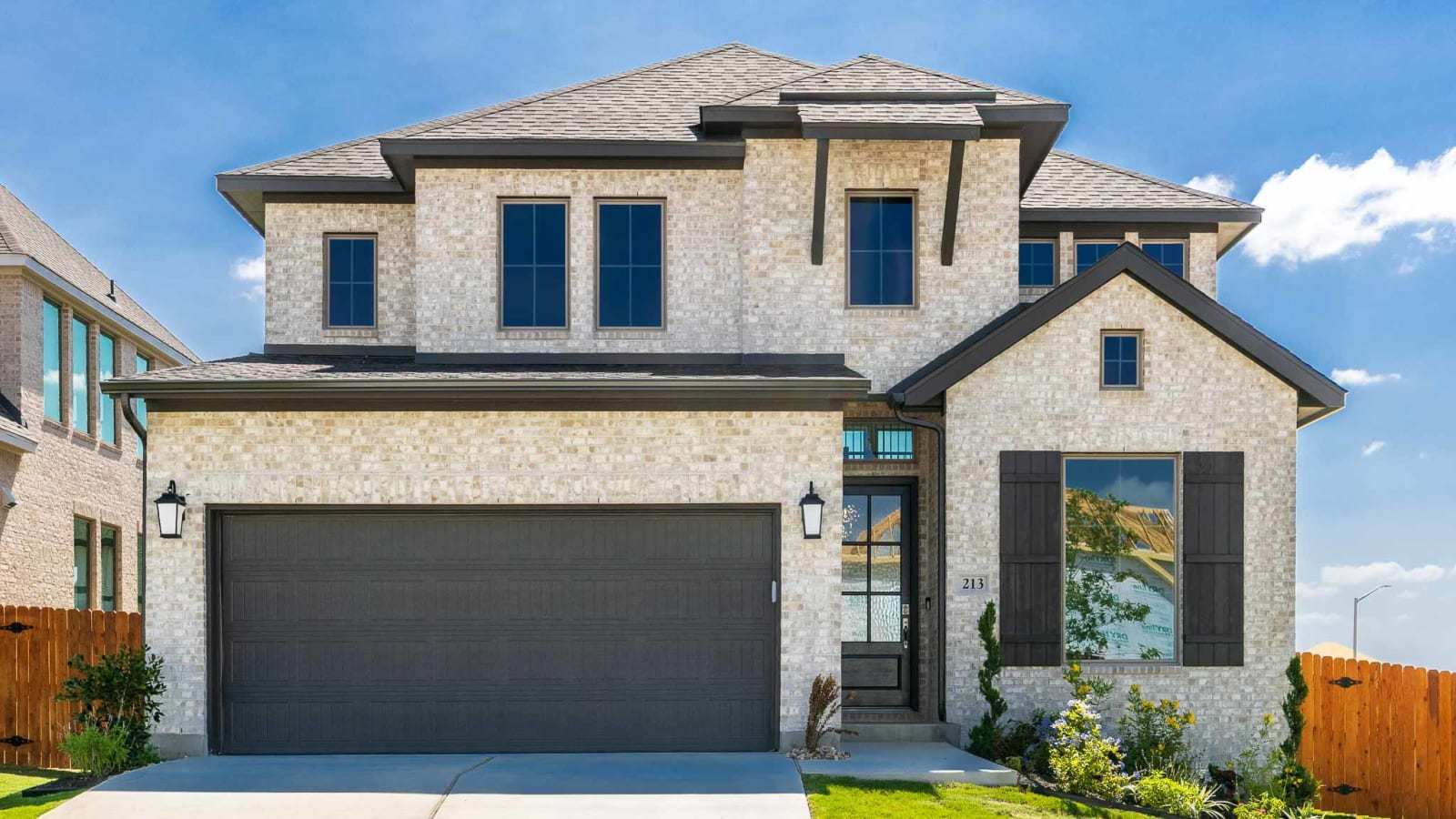casa en Lariat 45' por Perry Homes