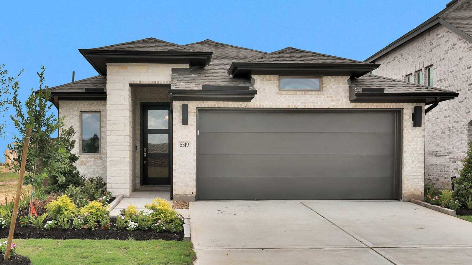 1743W - Brookewater 40': Rosenberg, Texas - Perry Homes