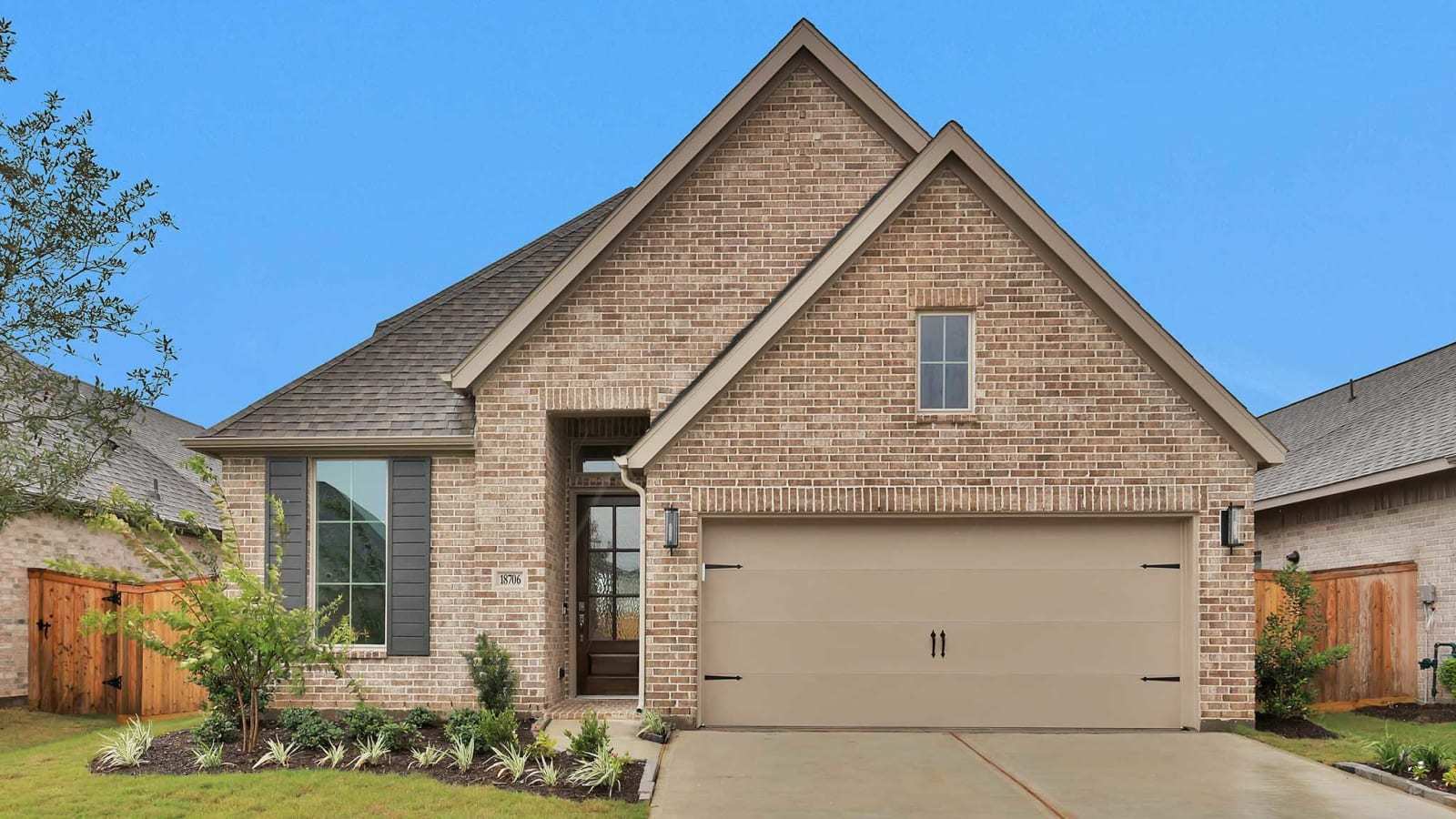 2444W - Everly 45': Hockley, Texas - Perry Homes